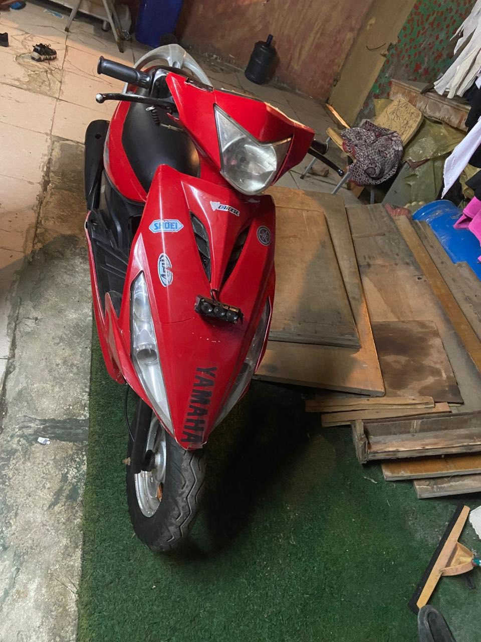 مضلع ياباني للبيع  كلجات امامي رياضي كزوز FM رياضي سلف هندر اشاير سطاب شغالات تايرات نضيفات قفل ستيرن دبلات نضيفات السعر 700 وبيها مجال للطيبين العنوان المعقل 5 ميل للاستفسار ((***********))
