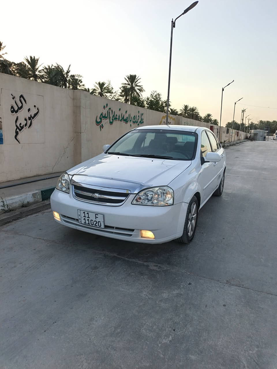 السلام عليكم اخوان عندي اوبترا ٢٠١١ للبيع رقم بغداد انكليزي 
(سنويه لل٣١ + هزه + ارقام انكليزي + جامه اماميه) كلهن جدد تحويل ثاني يوم 
السياره جاهزه اخوان مايرادلها مصرف ابد مال جناي 
(كير + مكينه + تخم تاير + تخم ويل كب + تبريد + صدر امامي وخلفي + شاشه + كامره + كهربائيات) كلهن مكفولات وجدد
اخوان السياره بيها ضربه بالجاملغ الخلفي الايمن ومصبوغ قبق جنطه وباب خلفي الايمن السونار بالمنشور يعني بيها ٣ قطع صبغ 
السعر ٦٦ مكاني بغداد ابو غريب للاستفسار *********** او ***********

