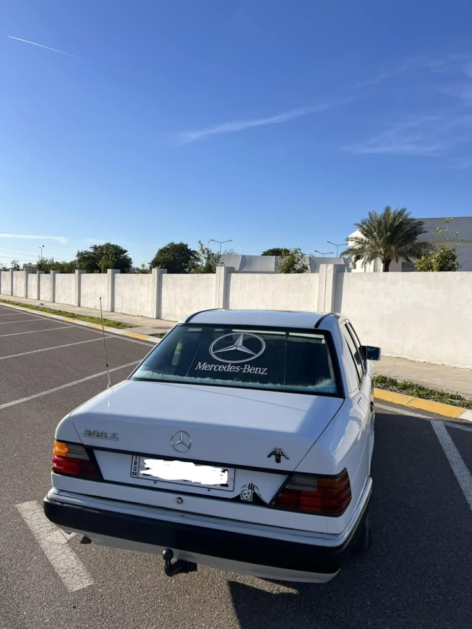 مارسیدس مۆدێل ١٩٨٩

گێڕ و مەکینە بەشەرت ١٠٠ فیتەر

بێ مەسرف ٢٥٠ مەسرفی تیا نیە

بێ تەقە و ڕەقە چرکەی تیا نیە

قاعیدەی دەبڵ مەزبوت

کارەبای کامل مەزبوت

تەبرید مەزبوت 

گەرمی مەزبوت

بەناوی خۆمەوەیە ڕەقەمی تازەیە سەنەوی ٢ مانگە بەسەر چووە...

شوێن کەلار

ژ.م    ***********
