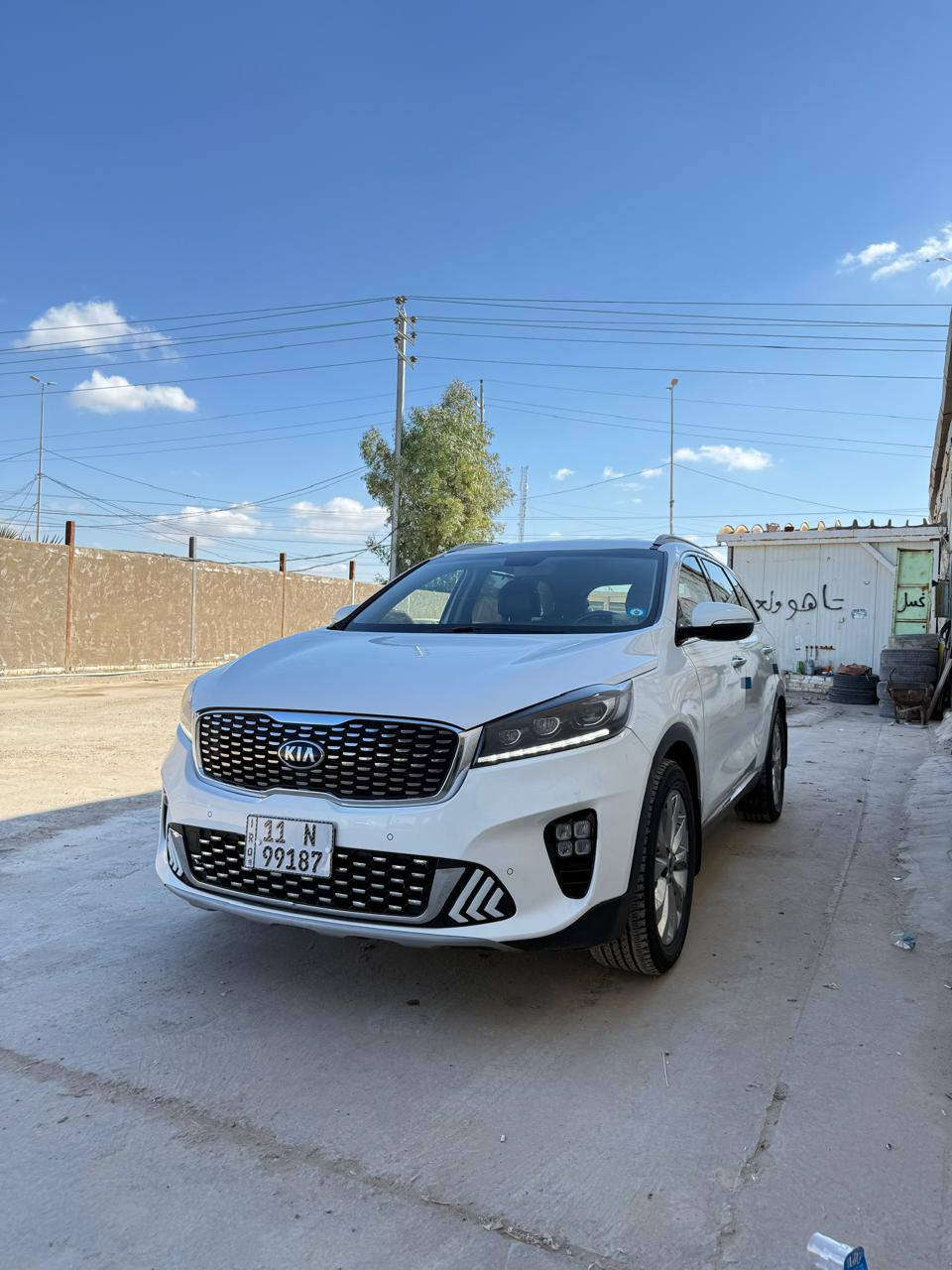 السلام عليكم
سورنتو مديل ٢٠٢٠ كفاله عامه من كل شي بستثناء بارد اربع اصابع بالباب السدر حتى بالفحص  مايطلع رقم بغداد مالكه موجود بالنجف ماشيه ١٠٧ 
السعر / ٢٥٠ 
للاستفسار الاتصال على التالي 
***********
