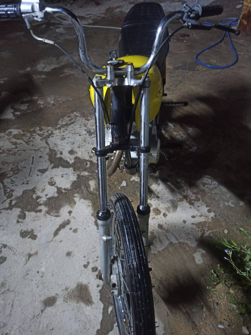 السلام عليكم من رخصة الادمن عندي دراجه ادوات اني لااعرف اسوقها ولااعرف اسمها مديل 19 مكفوله اوكفلك بس عن السرقة وهذا رقمي بي واتساب ***********  مكينه باكيت وتواير جدد المكان الزبير
