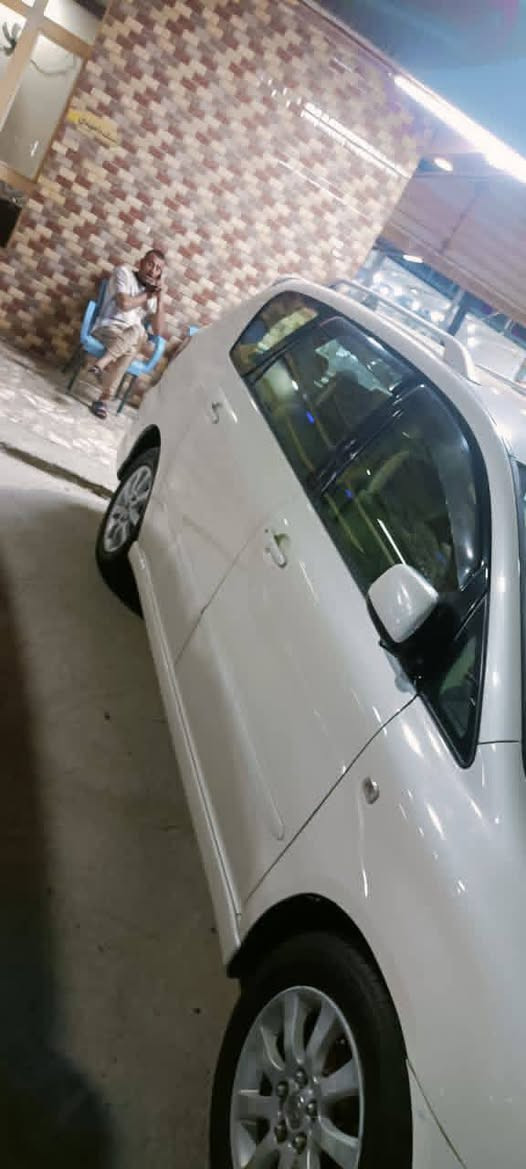 السلام عليكم سياره ابصم2006 اصل كرستال اصل ااسياره مكفوله كفاله عامه السياره  دوشمه جديده السياره مداور ثاني يوم السنويه مجدده ل2028 السياره فول ما عده الفتحه( ورجائن لما يعجبه لا يعلق)
المكان المشخاب النجف ***********_
