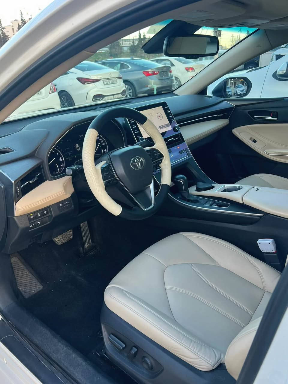 Toyota Avalon XLE 2022/6
69.000 km  ***********
‎تۆیــۆتــا ئــەڤــەلۆن ٢٠٢٢ مانگی ٦ 
‎مواصــفات خـلــیجــی دەرەجە دوو
‎تەنها ٦٩ هەزار کم ڕۆشــتووە
‎دەعامی بۆ دەعــامی بێ بۆیاخ بێ تەعدیل
‎بەصمە، سڵایت، ناو زەرد، کوشن جلد
‎دوو کوشن کارەبایی، کوشن هیتەر
‎ڕاداری خەتی جادە، ڕاداری پێشەوە و ڕاداری ئاوێنە
‎شاشە و کامێرا تەحدید سرعە و سوکان ڤۆلیۆم
‎لایت لید و زینۆن تەبرید مەرکەزی
‎پێش  و دوا حاسەی بیلاد  ...زۆر مواصفاتی تر
‎سەیارەکە زۆر جوان و تازەیە هەردوو بەصمەی شەریکەی ماوە ،،گێڕ و مەکینە بەشەرت✅
‎سەنەوی و ژینگە و ڕەقەم تا ٢٠٢٨  تازەیە
‎هیچ مەسرەفی نیە هەموو گیانی لەسەر دەقی شەریکەیە  ناونیشان سلێمانی
‎تەنها بۆ فرۆشتن *********** السليمانية, العراق
