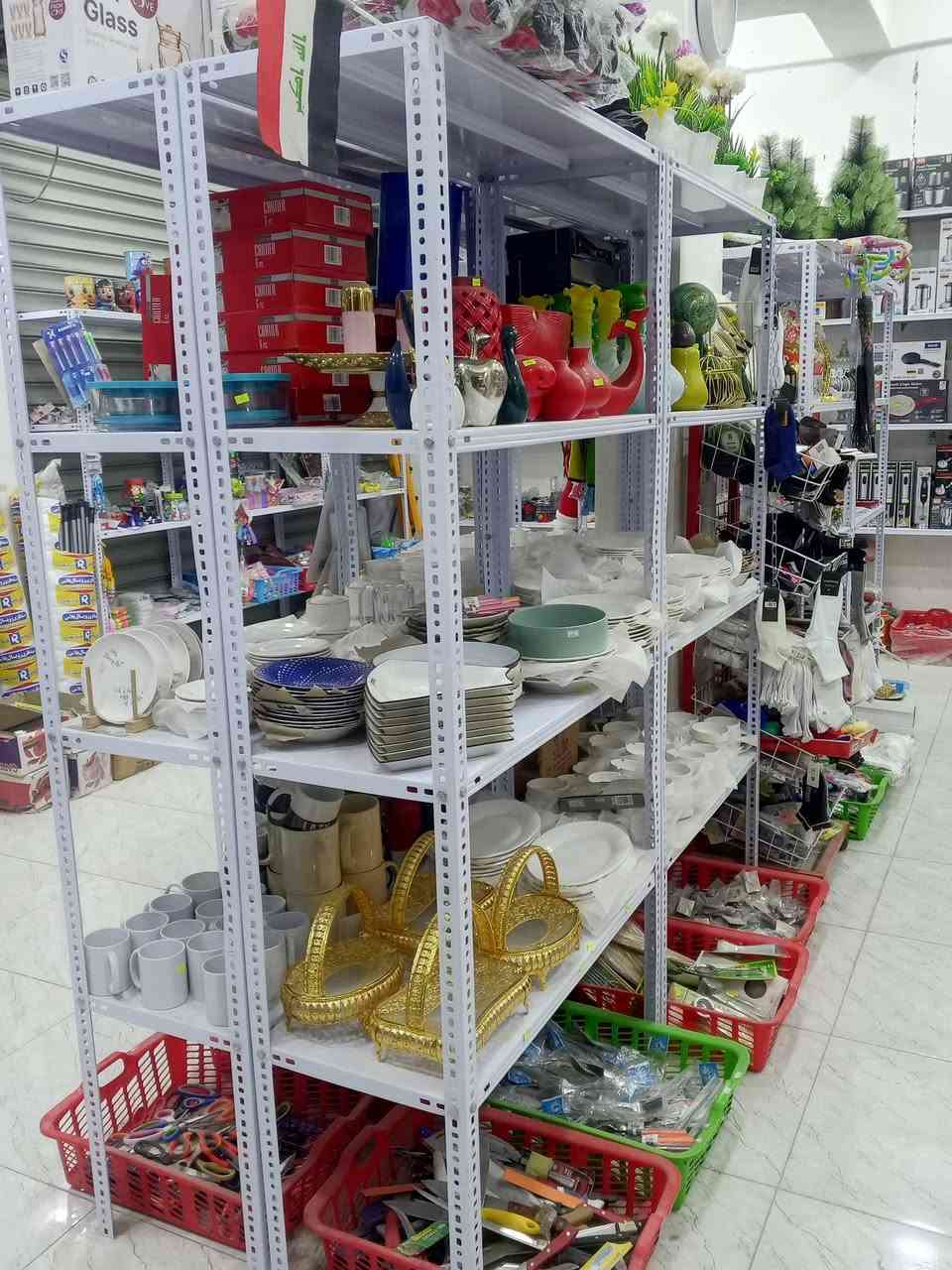 سلام عليكم غراض  تصفيه مال محل شلع غراض امواعين مواد كهربائية  حاجه بلف كلشي ابيعه شلع  حته لرفوف الشراء يجي خاص ونتفاهم عله السعر سعره كلش زين وهذه رقمي***********
