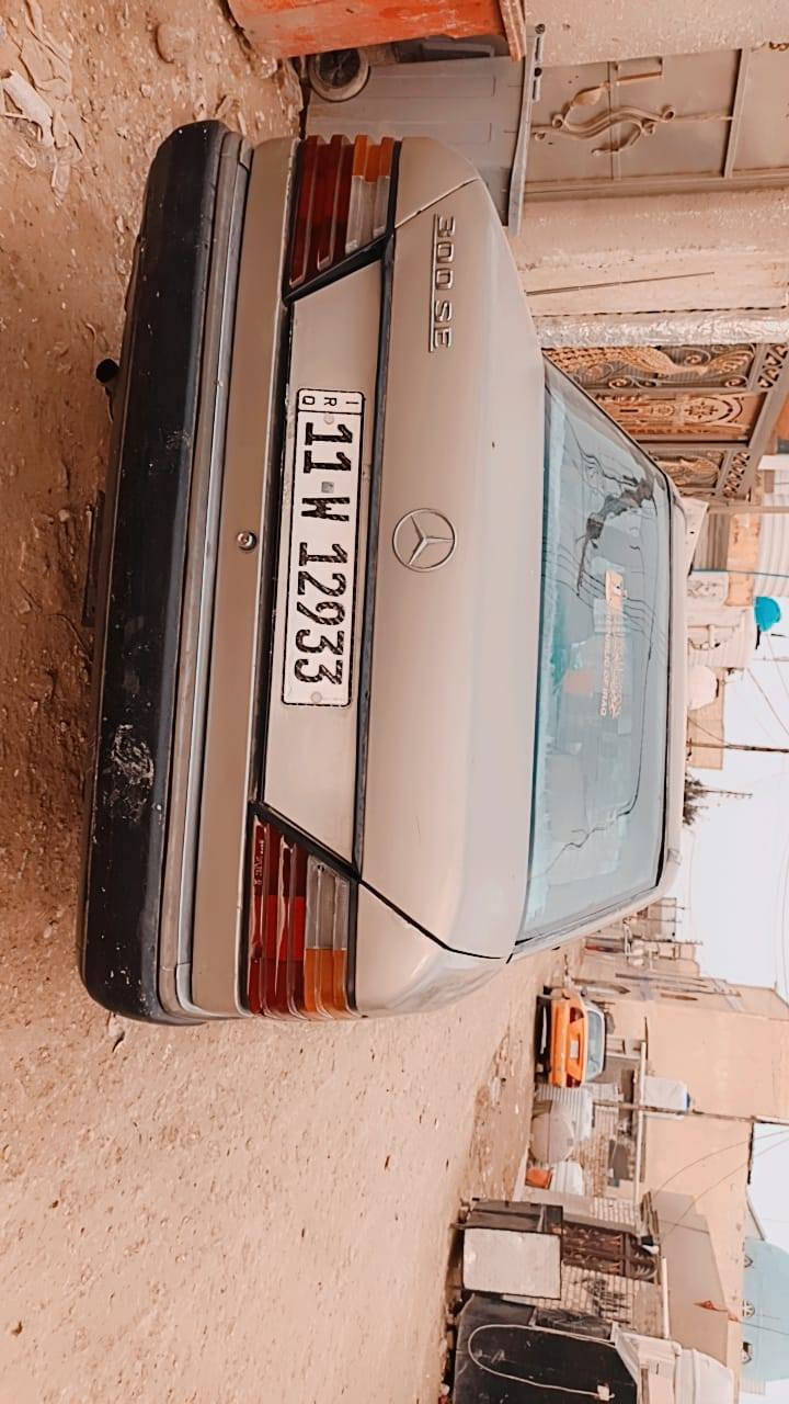 مارسدس دب للبيع موديل 89 سيارة نظيفة ومال جني تخم تاير صدر تبريد لك بل كارتون مصبوغة عام جمالية بسمي شوكت ما تريد تحويل سعر 53وبيها مجال الاتصال***********
