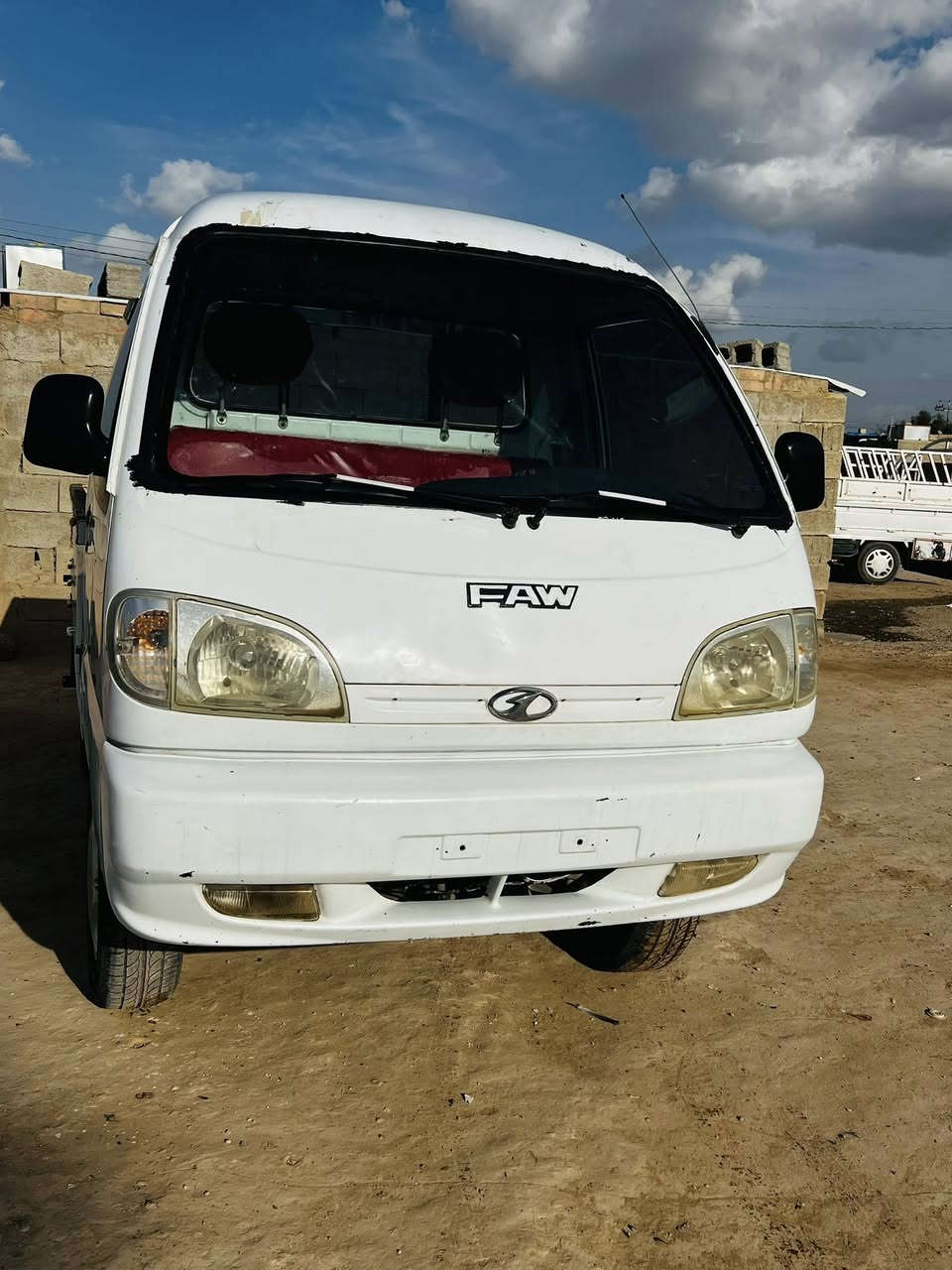 فاو للبيع مكاني تكريت السيارة شرط كير اكسن محرك بعدها وضع شركه صدر جديد ديلكو جديد كابريتر جديد كلو جديد منفيس كامل السعر24وبيها مجال ***********
