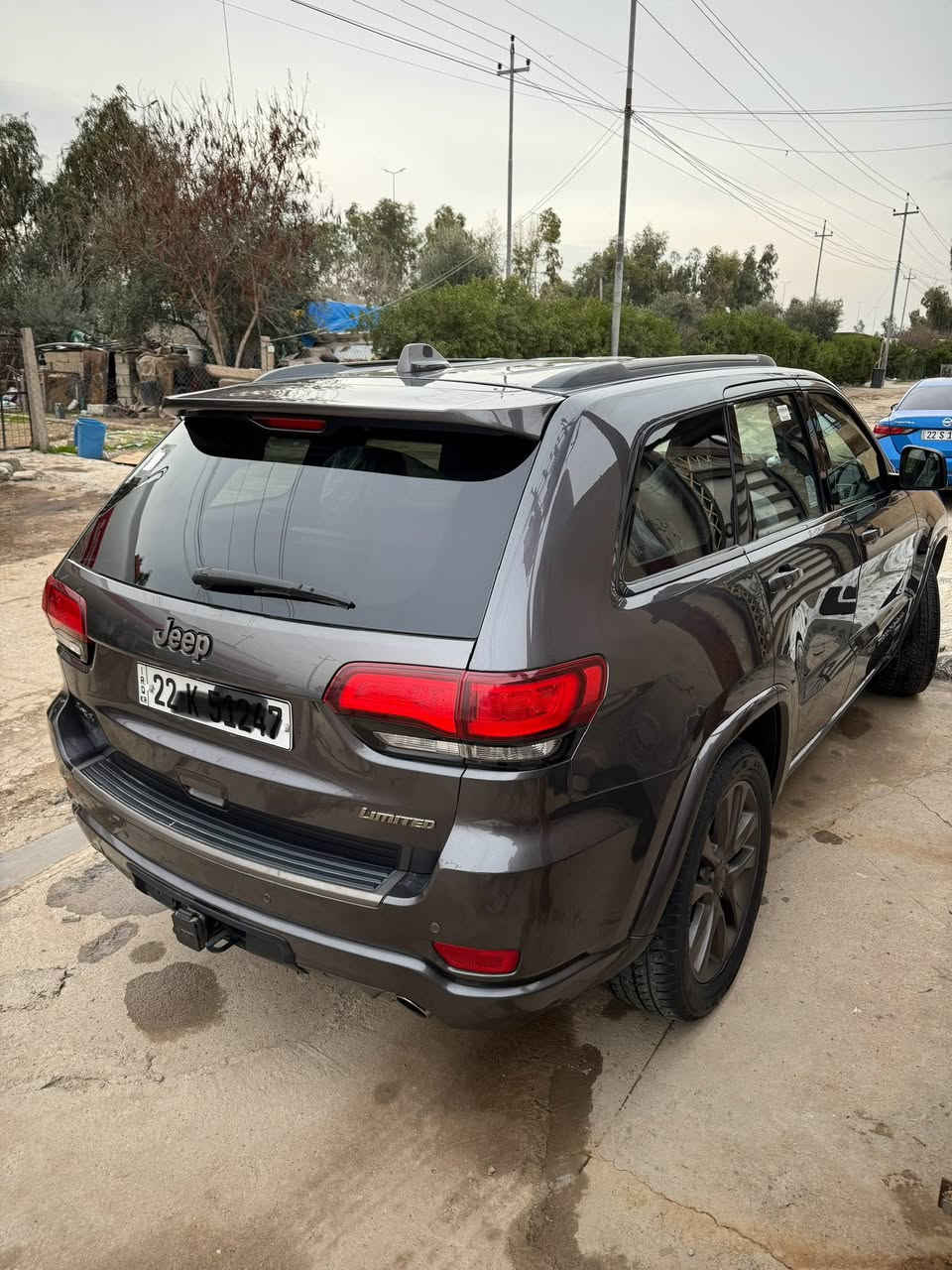 سلام عليكم جيب كراند شيروكي لمتدد 2017فول حادثها بسيط شبرين صبغ بلبوند والباقي كفاله كير محرك اكسن شرط طخم تايرات سنويه لي ٢٠٣٠ لاستفسار عن سعر اتصال ***********/***********
