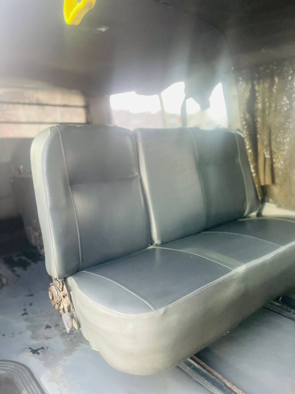 السلام عليكم كيه منغولي معلايه 2007 مكينه بيه تبخير كير اكسل حداده تخم تاير نضاف تبريد شغال كهربائيات كله شغاله شاصي ثنين معمرات الوره  البدي شوف العين راعيه موجود سعر 58وبيه مجال مكاني بصره ابو الخصيب رقمي ***********
