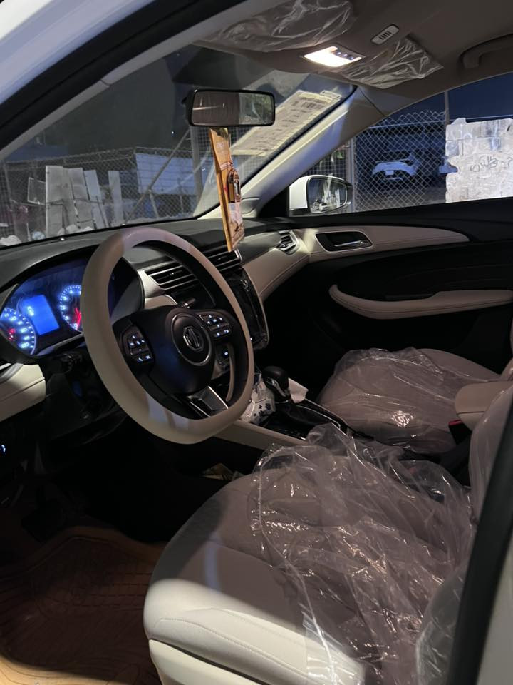 السلام عليكم
🔻سيارة mg5 
🔻موديل2025
🔻السيارة ماشية
🔻رقم حره منفيس
🔻مواصفات كومفورت 
🔻داخل بيجي 
🔻بصمه
🔻لايت امامي LEDنهاري 
🔻لايتات زينون 
🔻بلاجكتر
🔻شاشة و كامرة 
🔻تبريد لمس 
🔻حساسات خلفي 
🔻حساسات اطار 
🔻مانع انزلاق 
🔻شاشة الكتروني 
🔻ناقل حركة اوتوماتيك CVT
🔻اشارة باالمرى
🔻مثبت سرعة 
🔻السيارة على وضع الشركه
السياره زيرو
مكاني بصره 
سعرها 100
‪ 0772 678 1674‬
