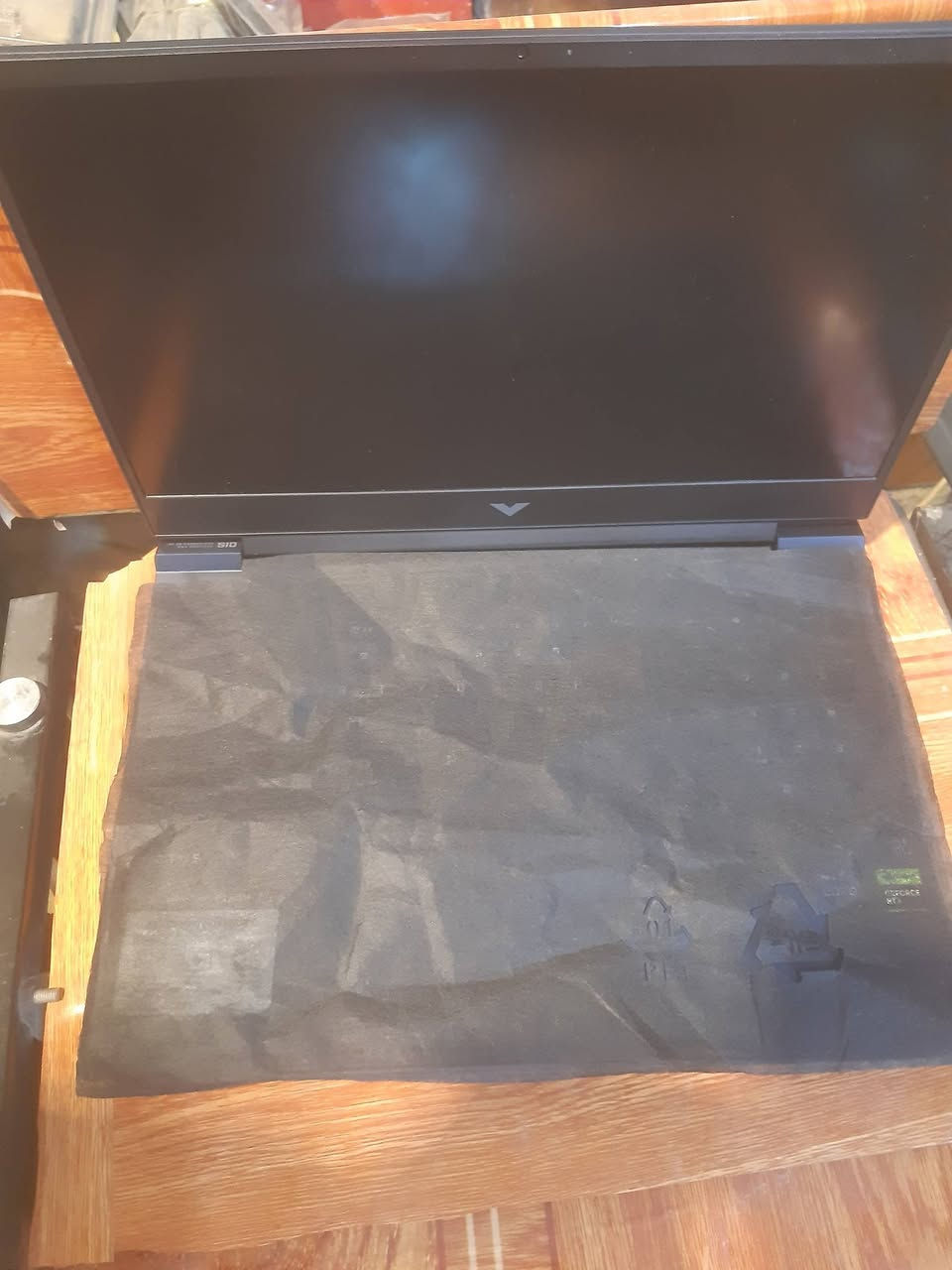 لابتوب كيمنك للبيع
مستعمل نضيف يشبه الجديد 
HP Victus 15-FA1163DX

CPU: i7-12650H 10 core 16 threads 4.7ghz

RAM: 8 gb ddr4 3200mhz

GPU: Nvidia Geforce RTX 4050

M.2: 512gb Samsung PCIe Gen4 x4 speeds up to 6,900 MB/s read and 5,000 MB/s write

MONITOR:  15.6 inch ips 144hz sRGP
بطارية تطول يوم تصفح 
كيبورد rgp لابتوب نضيف 99% 
بدون كارتونه
سعر مليون و50

مراسلتي خاص
او وتساب 
***********
رجاء فقط الجاد بالشراء
