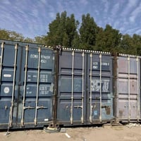 ٣ حاويات • طول ١٢م • ارتفاع ٢٩٠سم