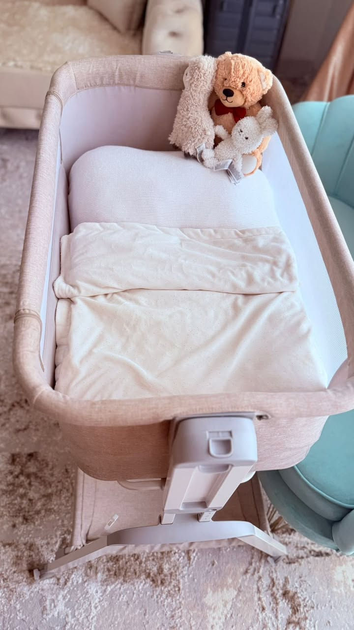 للبيع سعر الشراء 275 دولار ابيعهم ب٢٠٠ الف 
عدد 2 شتريتهم من كولان مول اربيل اي استفسار تواصلو ع هذا الرقم ع واتساب     
***********
