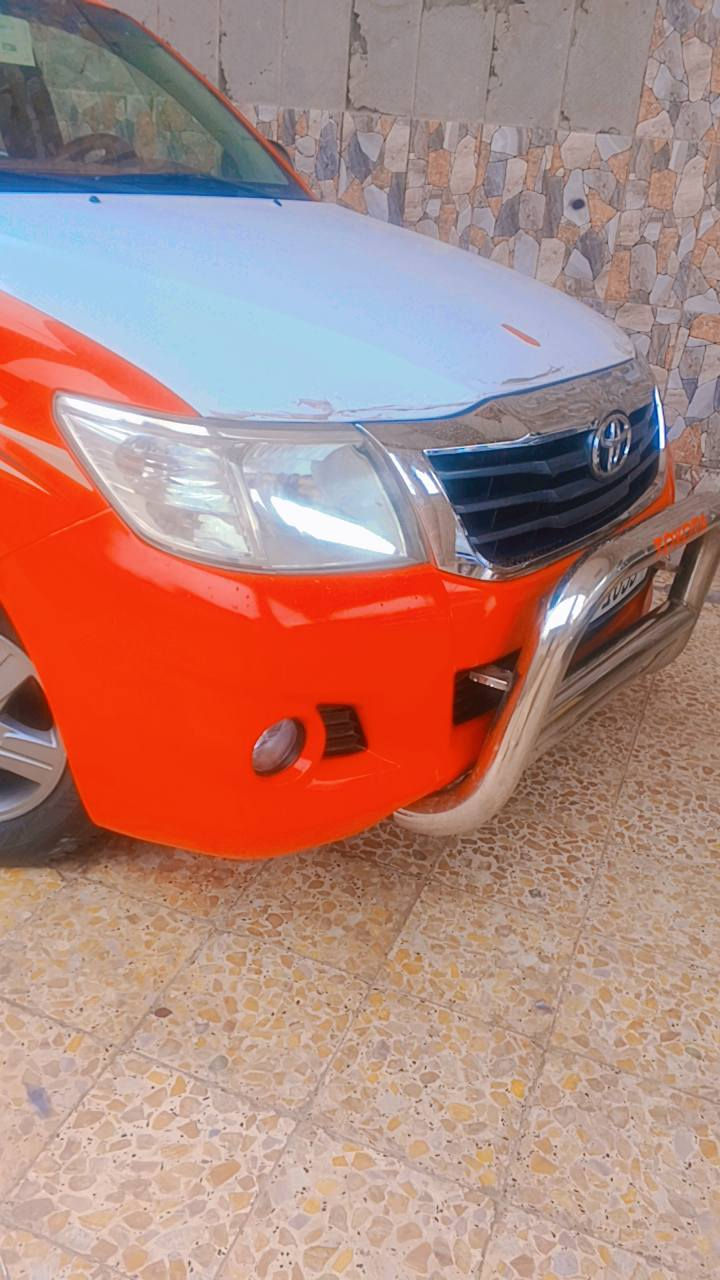 السلام عليكم فلونزه مديل15 اللبيع كفالة عامه تايرت تخم حداده سياره جاهزه من كلشي العنوان البصره رقم الهاتف ***********
