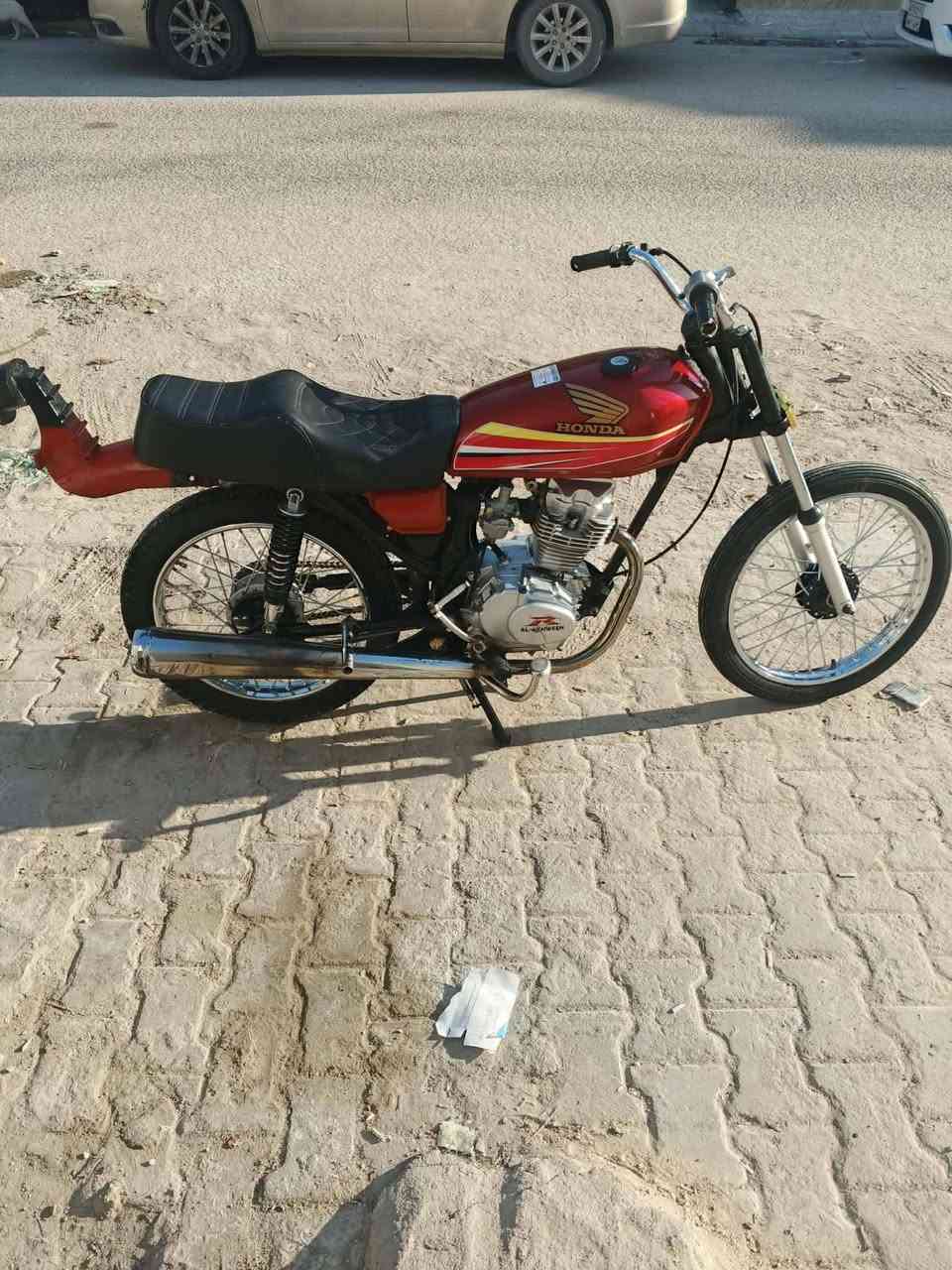 سلام عليكم شباب دراجه للبيع تعمير 25 مكينة ما مفتوحة العنوان نجف سعر 550
وبيهة مجال كلك كلك رحمه الله و الديكم المو شراي لا يراسل
هاذة رقمي ***********
