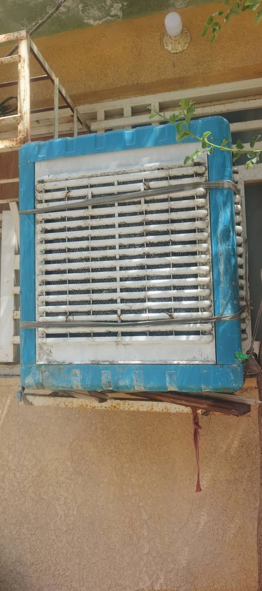 مبرده جنرال بيبان بلاستك للبيع قفله 55 حجم ثنين ونص ***********
