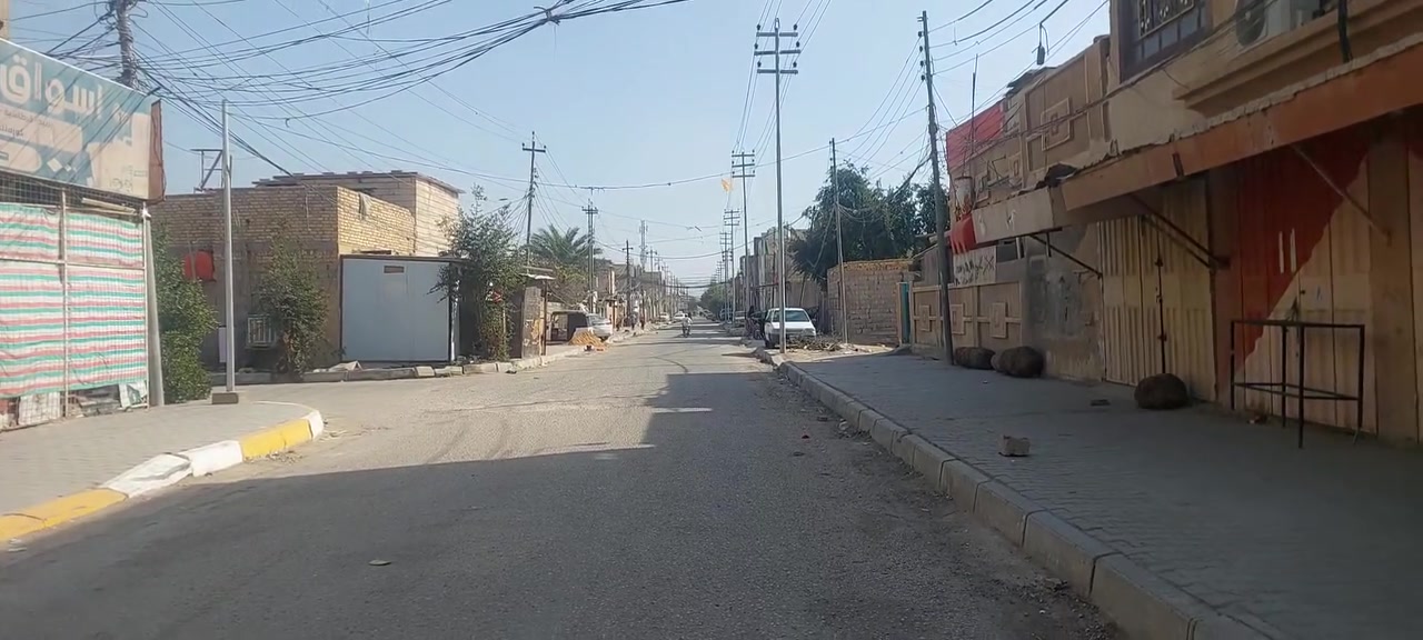 السلام عليكم
بيت في حي العسكري العابد منطقة ال١١ ينباع قطعة ٢٥٠ م ١٠ × ٢٥ 
السعر المطلوب ١٣٥٠٠٠٠٠٠ مع المجال البسيط 
للت اصل خاص على ماسنجر


**إذا كنت صاحب هذا الإعلان وتريد حذفه لأي سبب، رجاءا أرسل رسالة إلى الدعم الفني**