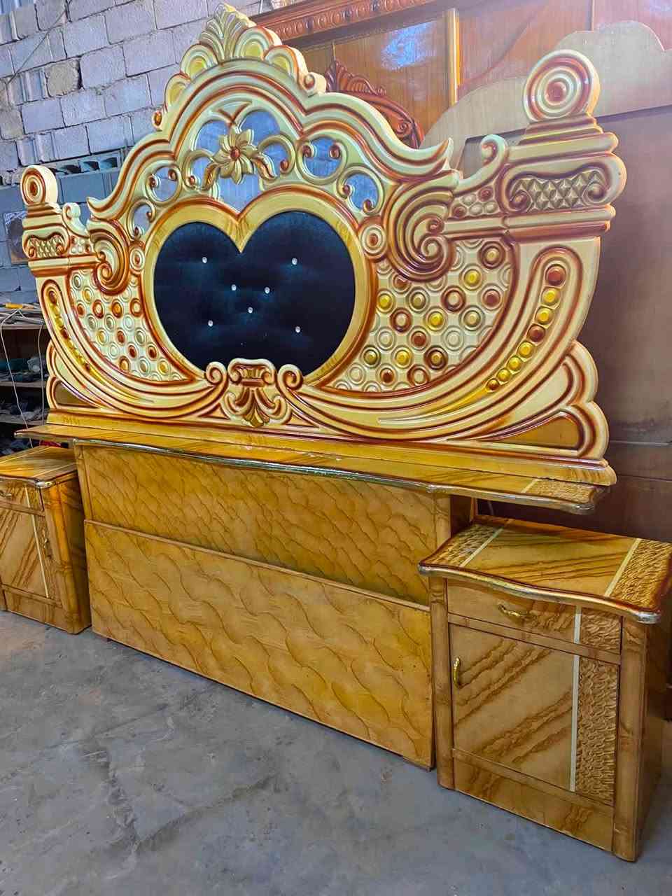 غرفه مستخدمه 6 ابواب طابقين ملحق نظافتها 95‎%‎ السعر 850 الف فقط واتساب *********** وتوجد خدمة شد ونقل
