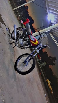 تايكر لبيع بس مكاتبه بدون ارواق  07806104527 بغداد, العراق