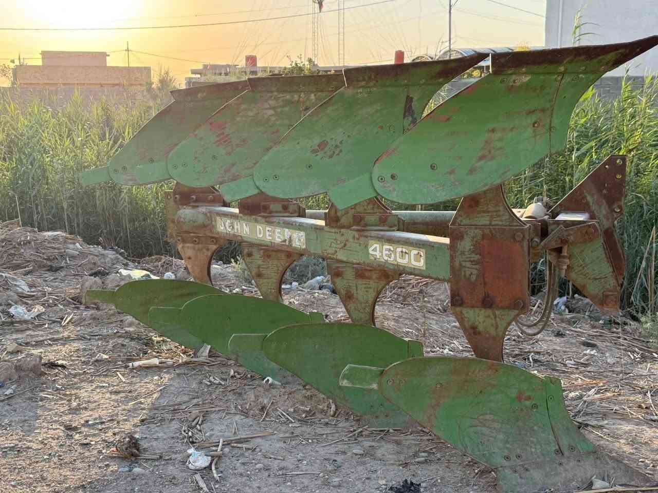 للبيع فدان قلاب جوندير جاهز ملاحظة المكينه ماتدخل بل المسار عند الكراب ***********
