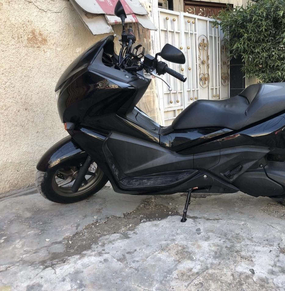 يالله فاز بعدهي بحالت الوكالة مكفولة من كلشي صار شهرين نازلة رمبه ماشية 31اي نقص مابيهة سعرهة 14ورقة مجال شي بصيط ***********مدينه الصدر عنواني
