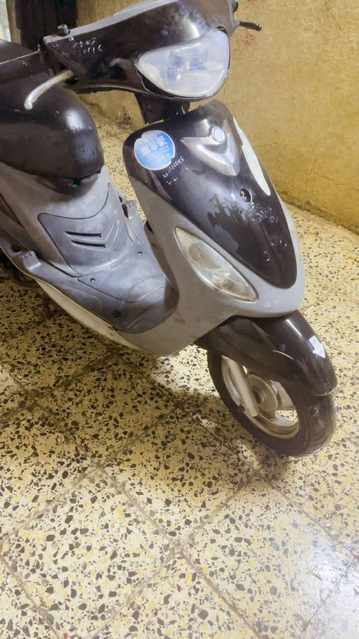 سلام عليكم دراجه ماكس منغولي للبيع مكفولة من كلشي 
مكان بغداد حي اور رقم ***********
السعر ٤٥٠وبيها مجال شراي يتصل
