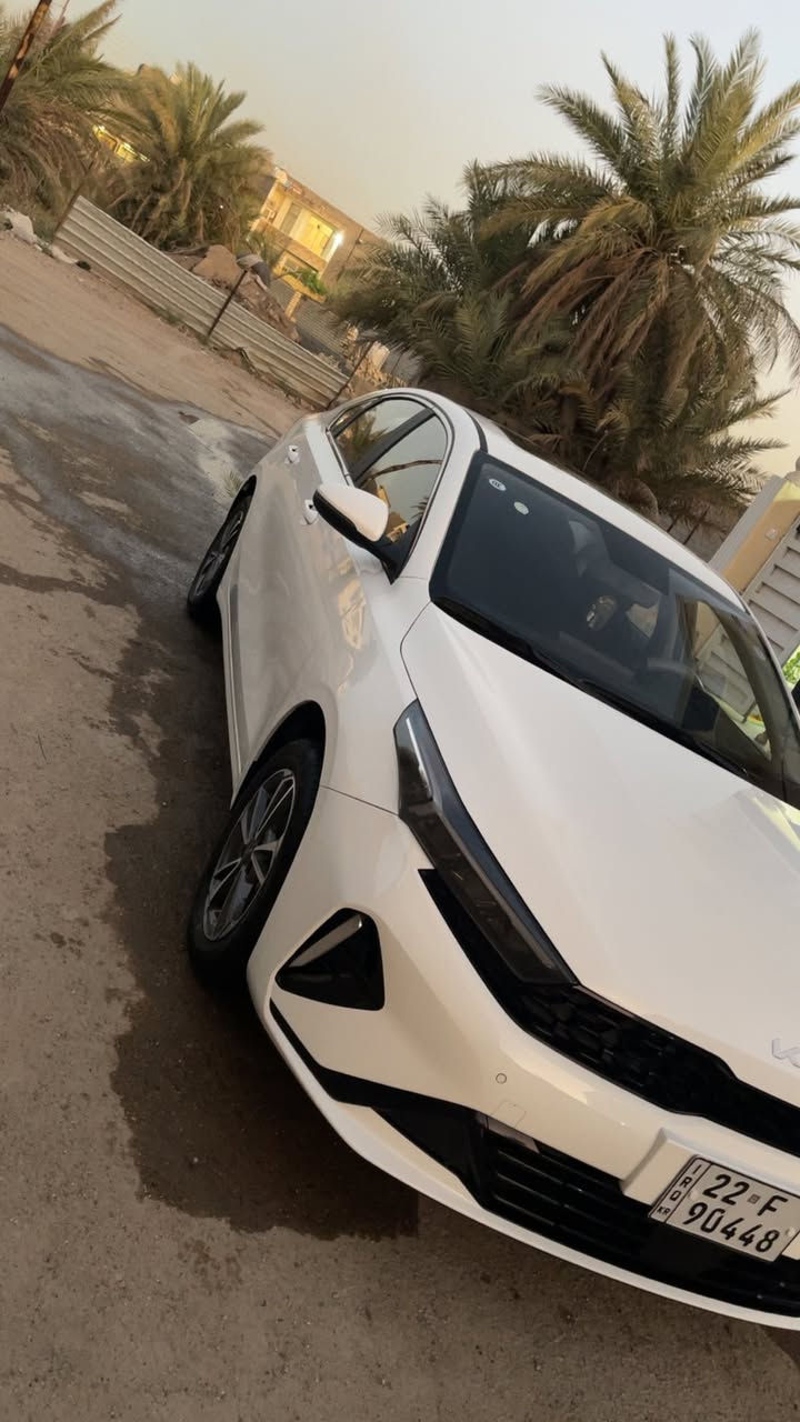 سلام عليكم كي ثري موديل 24 فول موصفات مكفوله رقم اربيل اب اسمي  تحويل ثاني يوم ماشيه 35 مابيهه اي نقص مكاني بغداد رقم الهاتف ***********/ واتساب ***********
