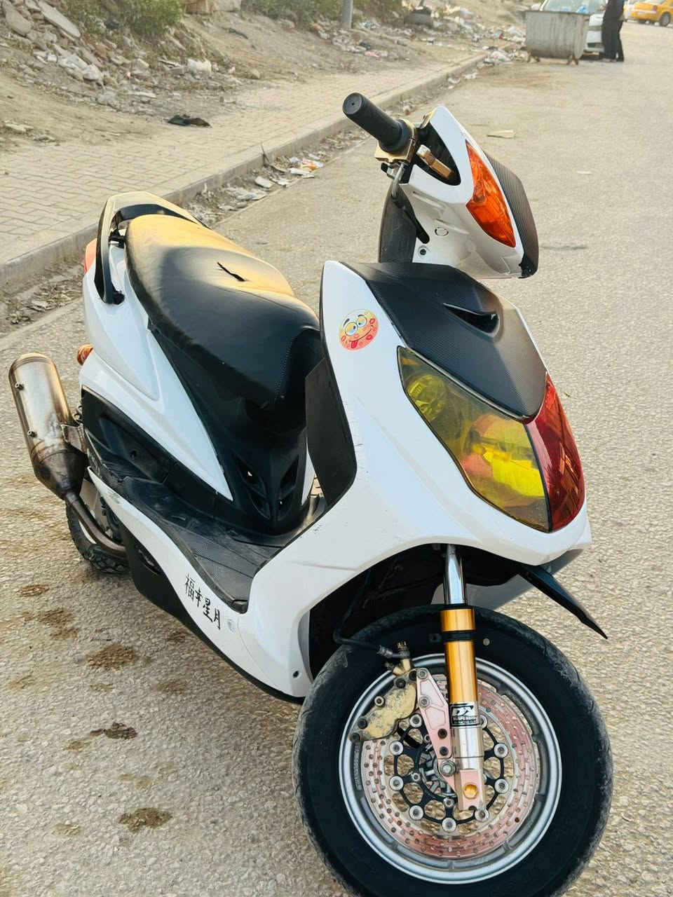 السلام عليكم وينه اليدور جكليت
الصدر Dy 
ويل ١٢, مشيف 
عضمه ncy
كابريته قفاز 
دبل يو اف 
دبل خلفي رياضي 
مكينه 58 كور صليب 
يدات رياضي 
صالنصه رياضي ٤ ولف
مكاني نجف مشخاب
رقمي ***********
