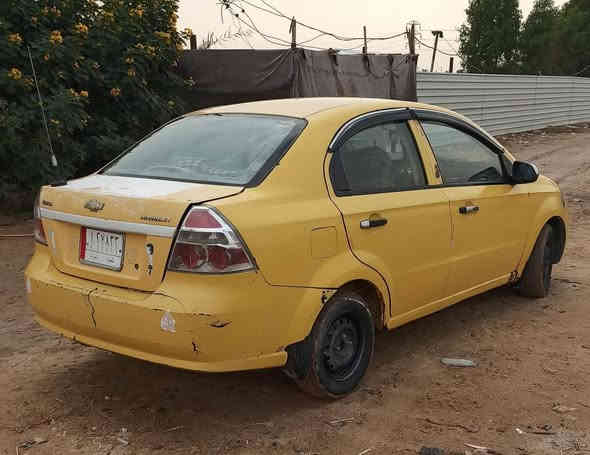 السلام عليكم
سياره شوفرليت افيو مكينه مفتوح 2010 

مصفره هيئه وغرامات كير ومكينه مكفولات 

السياره ماعايزه شي سنويه بسمي 
السعر 51 
رقم صاحب السياره ***********
