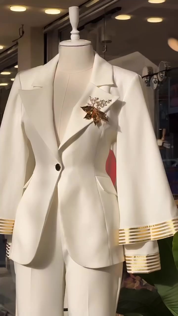 طقم مبطن  انيق خامه دابل ايطالي
السعر بالستوري
يتوفر توصيل لكل محافظات العراق

#ملابس #ملابس_نسائيه #طقم #ملابس_عيد #اكسبلور


**إذا كنت صاحب هذا الإعلان وتريد حذفه لأي سبب، رجاءا أرسل رسالة إلى الدعم الفني**