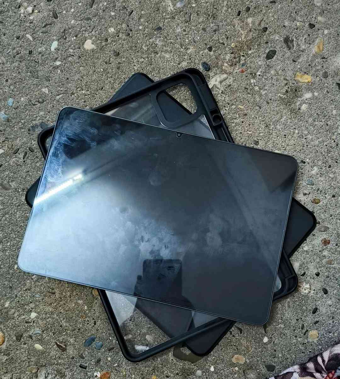 شاومي باد 7 
ذكره 256 رام 12 معالج سناب دراكون7 بلص 90 فريم بوبجي 
شاشة 144هيرتز دقة3k مستخدم 3 ايام 
بطارية 100 مشحون 5 مرات فقط جهاز شخط مابي 
غراض كامره كرتون + شاحنة اصلية + كفر ولاصق بي 
تم الشرة ب570 للبيع فقط ب550 مستخدم 3 ايام 
قطعة نادر تلكي بل سوك مشحون 5 مرات فقط 
عنوان موصل ايمن اصلاح الزراعي 
اليسال على سعر البل كارتون تلكي بس قليل سعره قبل تحديث الكمرك 480 حاليا ب570 وبل كوه تلكي 
ماشراي لا. دوخني 
واساب او نتصل  ***********
