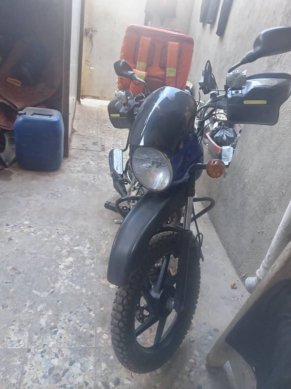 بوكسر 2020 للبيع مرقم بغداد لوحات عربي بعدني مرايح مستلمهن السنوية ضايعة مكمل معاملتهة بس اروح اطلعهة المكينة مجفتة مرة وحدة الغراض اصلية مكفولة من التبخير والتنقيص بيها نواقص بسيطة الصفاحيات والشفقة والكفر مال دشبول 
السعر مليون و100
التوصيل واتساب ***********
