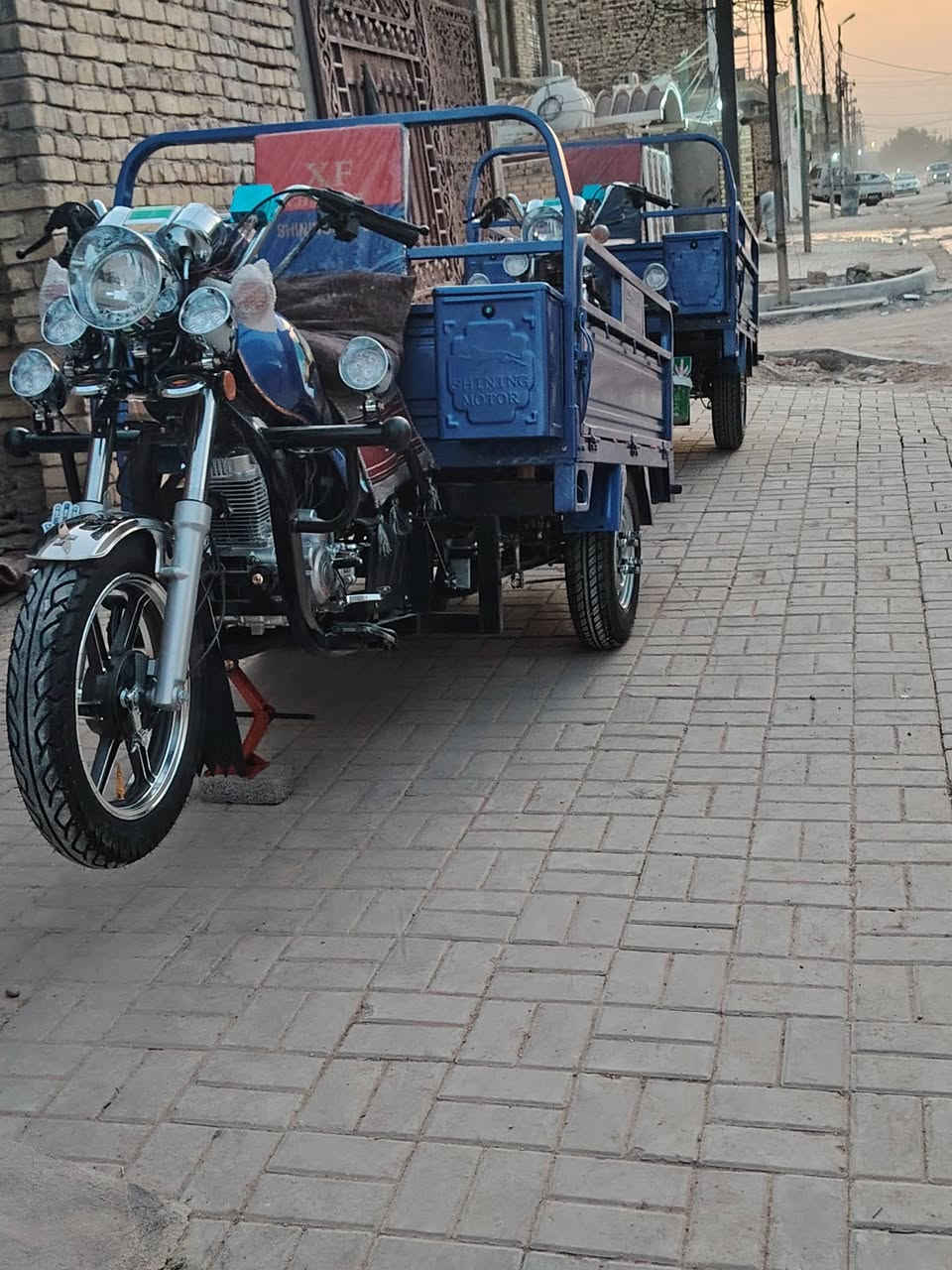 سلام عليكم هاي ستوتة للبيع صارلهة فترة طالعة من الوكيل مكفولة كفالة
عامة.  السعر 2700 وبيهة مجال حك الجية
***********
