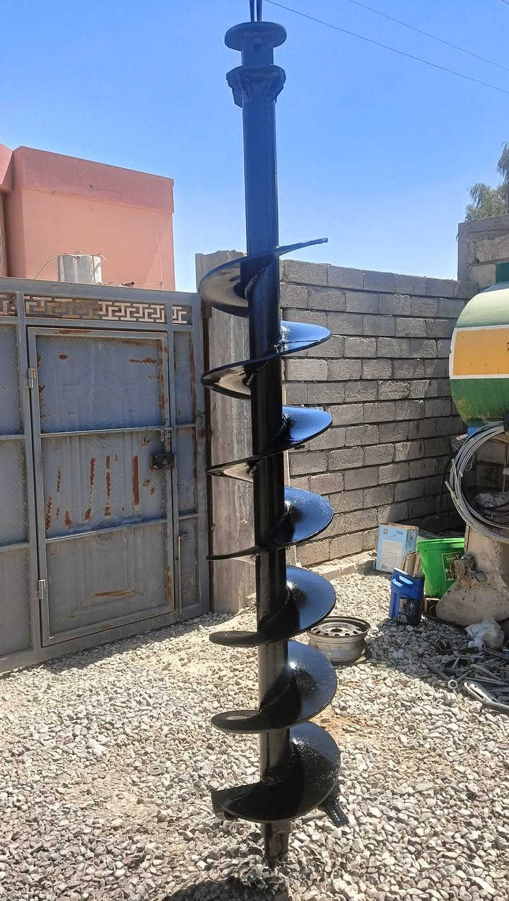 بسم لله الرحمن الرحيم
للبيع انواع البراين والماطورات حفر 
***********
***********
