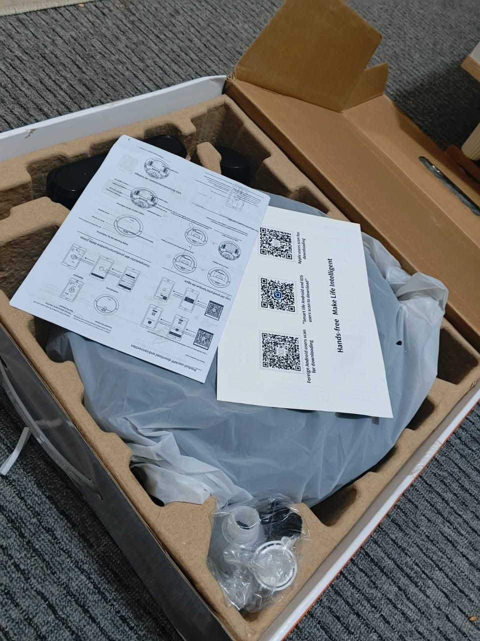 روبوت كنس ومسح 2 في 1.
الملاحة: تستخدم نظام ملاحة ذكي لمسح وتخطيط المنزل.

الوظائف: تتميز بوظائف الكنس والمسح والتنظيف.

التحكم: يمكن التحكم بها يدويًا أو عن طريق جهاز تحكم عن بعد أو عبر تطبيق واي فاي.
150 الف


**إذا كنت صاحب هذا الإعلان وتريد حذفه لأي سبب، رجاءا أرسل رسالة إلى الدعم الفني**