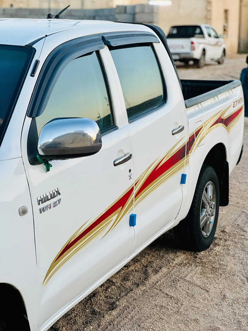 سـلام علـيكم هايلوكس موديل2010شاصي19كويتي فول مواصفات
رقـم ذي قار سنويه جديده سياره مكفـوله وجاهزه من كل نواحي .
محرك كير اكسن حداديه تخم تاير بلكارتون شـراي يتصـل 
‏‪0783 092 5024‬‏ مكـلف بلنـشـر!..
