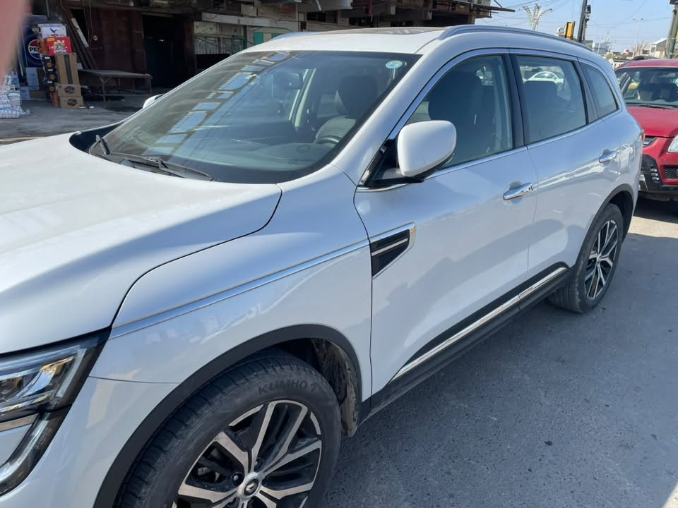 للبيع: رينو كوليوس LE موديل 2024
🚘 Renault Koleos LE 2024 – رقم أربيل

💰 السعر: 21,500 دولار (قابل للتفاوض بالمعقول)

* 📍 استلام شركة

* 📅 موديل 2024

* 🛣️ الممشى: 20,000 كم فقط

* 🛡️ ضمان الشركة لمدة 5 سنوات

* 🚗 رقم أربيل

* ⚙️ محرك 2.5 لتر بقوة 170 حصان مع جير X-Tronic CVT ونظام دفع رباعي (4WD). (Renault العراق)

المواصفات:

✅ فتحة بانوراما

✅ مقاعد جلد

✅ تبريد وتدفئة للمقاعد الأمامية

✅ شاشة كبيرة مع Apple CarPlay

✅ كاميرات وحساسات

✅ تشغيل بصمة ودخول ذكي تشغيل عن بعد

✅ باب خلفي كهربائي

✅ نظام صوت Bose

✅ مثبت سرعة

✅ إضاءة LED

✅ جنوط ألمنيوم

السيارة بحالة ممتازة جدًا، استخدام شخصي، نظيفة وجاهزة للفحص بأي مكان.

📞 للاستفسار: ***********
