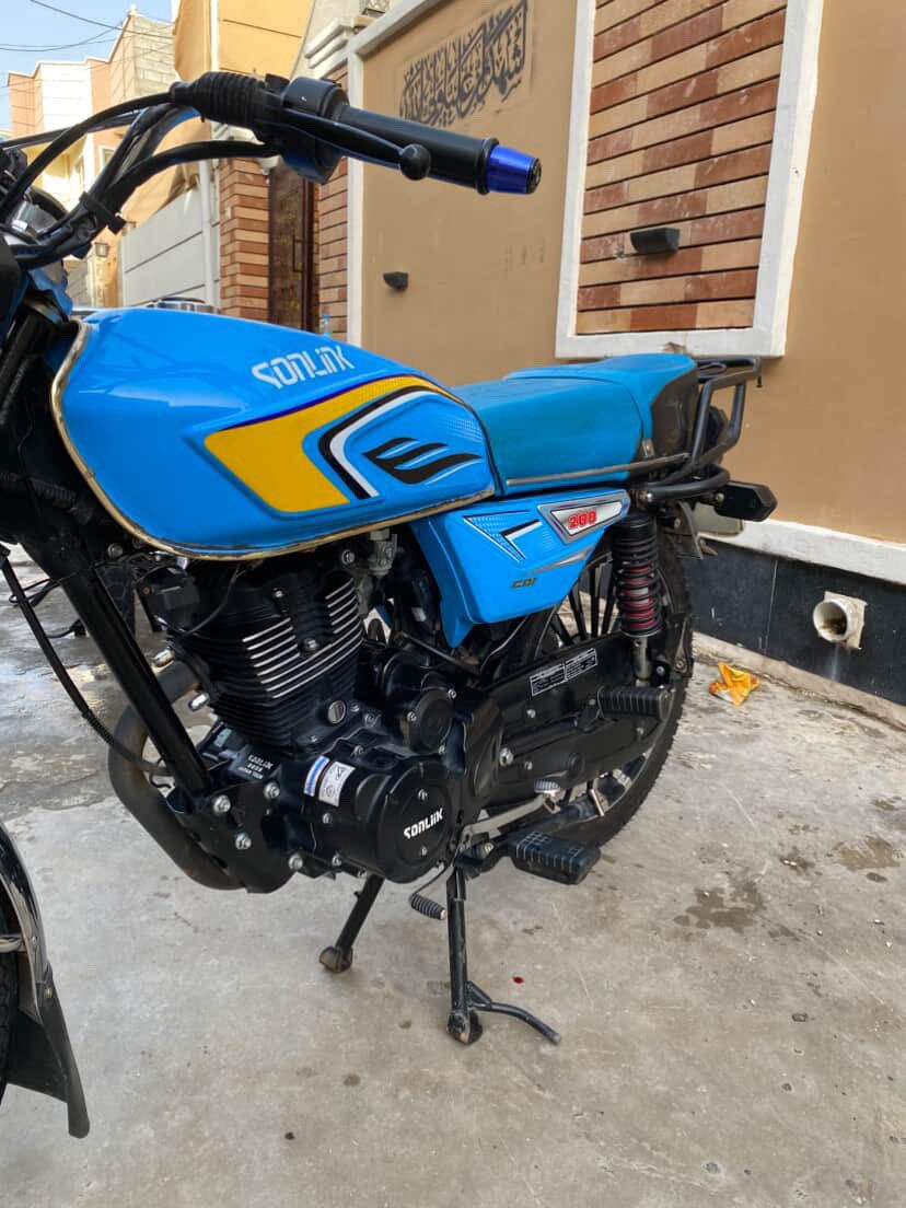 سيفان سولنك الاصلي
٢٠٢٥
كفاله عامه من كلشي 
مكينه كهربائيات كله شغاله 
بصمه و سويجين 
ورقه كورتونيه 
دراحه جديده 
سعر ٧٨٠ بيه مجال حك جيه 
بعقوبه مسبح النخيل 
***********
غير متواجد عل نت
