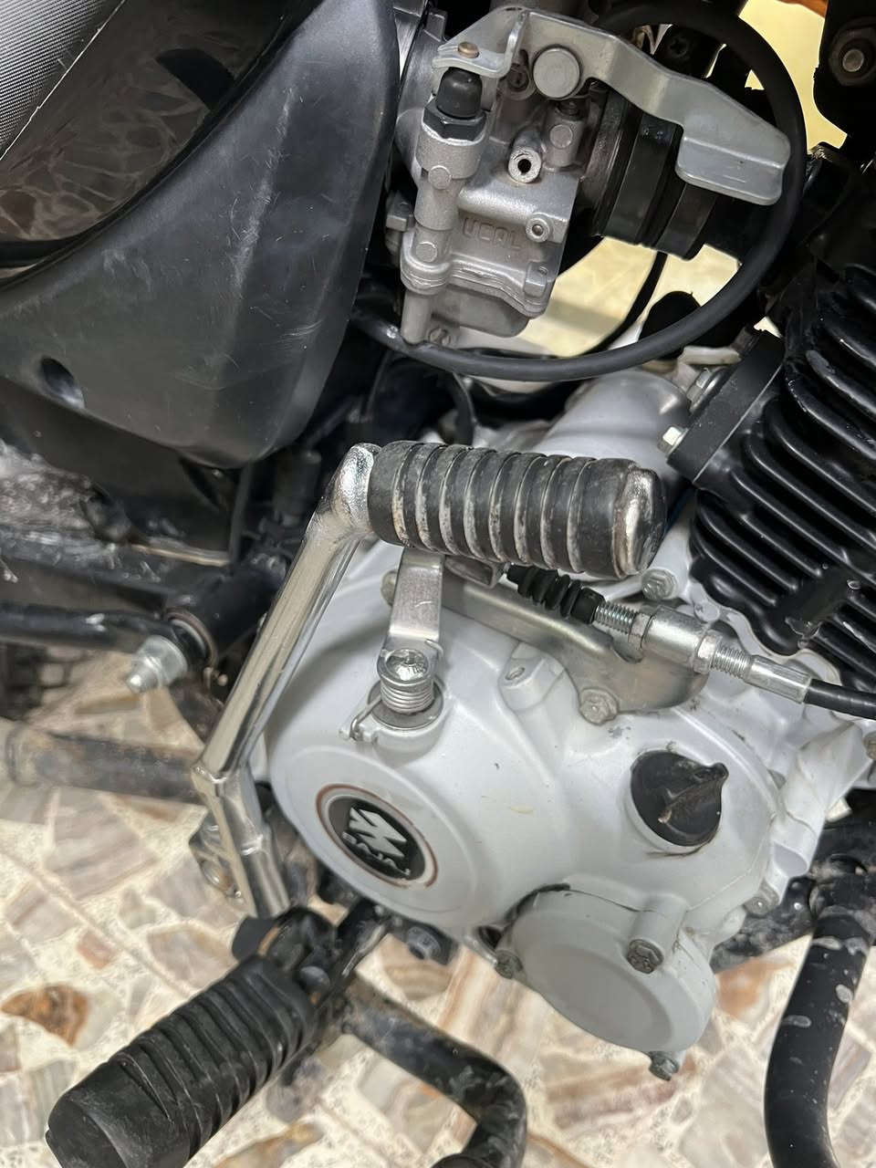 سلام عليكم بوكسر للبيع موديل 23السعر مليون 100العنوان شعب رقمي ***********
