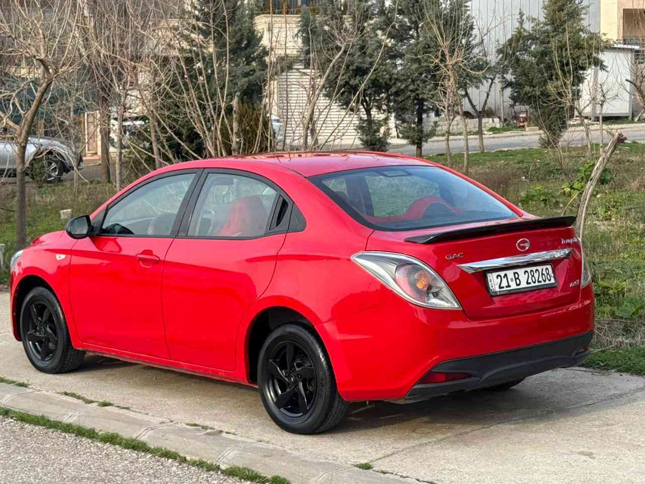 جاك 2015 رقم سلیمانی سەنەوی تا 28 تازەیە سەیارەکە بۆیاخی نیە دو پەڵە ساردی هەیە سپێری دانەبەزیوە سەیارەکە مالی دۆستە سەیارەکە زۆر جاهیزە گێرومەکینەی بەشەرت گێر تۆماتیک جام کارەبا  بەس ماشااللە ئەوێت زۆر پاک ماوەتەوە ناوچەی کوێر  سعری70 شوین سلیمانی رقم تلفون 📞 ***********📞***********📞 السليمانية, العراق
