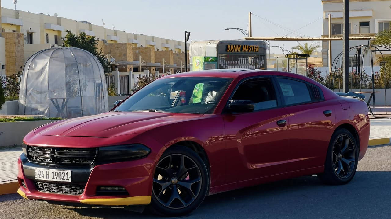 السلام عليكم جارجر موديل (2015) كلين
-السيارة فول مواصفات كلش نضيفة
-وارد كندي سيارة كلين بدون اي ضرر كفالة عامة
-لون احمر دم الغزال مميز 
-داخل جلد اسود 
-رقم دهوك باسمي 
-محرك V6. 3.6L
-سياره ماشيه 120 الف مايل 

)مواصفات)
-جناح خلفي 
-ويل 20 انج 
-مصابيح اماميه زينون LED
-فتحة سقف 
-شاشة كبير مع نضام ملاحه 
-مقاعد امامية كهرباء + تدفئة وتبريد 
-كامره خلفية 
-مراية متحسسه للاضاءه العاليه 
-دخول ذكي بصمة
مكان السياره تكريت صلاح الدين 
سعرها 218 بيها مجال جداً بسيط 
رقم تلفون اتصال او واتساب. ‭0778 211 3970‬
