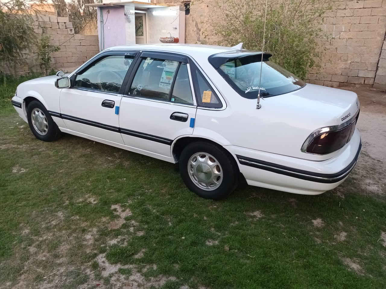 سلام عليكم دايو برنس للبيع موديل ٩٥رقم بغداد انكليزي هزه جديده محوله جديد سنويه ٣٠ كير اوتوماتيك محرك مفتوح صدر جديد كهربائيات كلها شغاله سياره جاهزه مابيها نقص سياره حلوه مال جناي داخل وخارج حلوه سياره تخم تاير جديد سعر ٣٨وبيها مجال لطيبين العنوان بغداد ابو غريب هاتف ***********هاتف هاتف ***********
