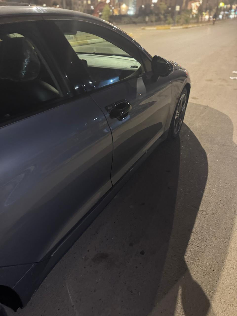 السلام وعليكم k5للبيع موديل 2023سياره ١/١يعني فول مواصفات
بصمه تشغيل وابواب وتشغيل عن بعد 
تحكم ستيرن جهتين
شاشه كامره خلفيه اماميه
السعر 155وبيها مجال 
رقمي ***********
