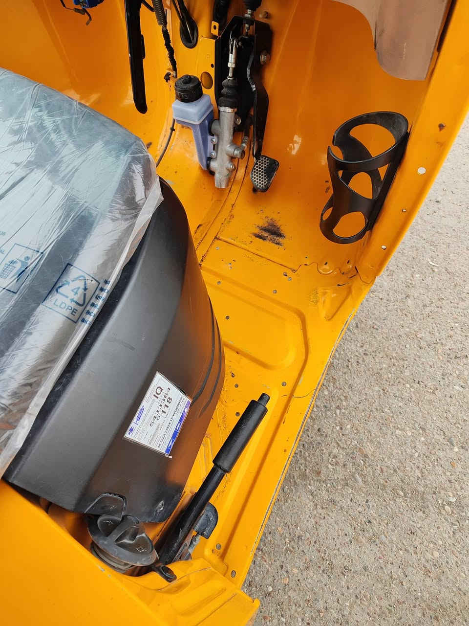 السلام عليكم مرخصة مدير الكروب تكتك موديل 2022شهر 9كفالة عامة كشر ومحرك 
العنوان بغداد مدينة الصدر تقاطع كسرة وعطش 
رقم الهاتف ‏‪0773 770 1495‬‏
غير متواجد على الخاص
