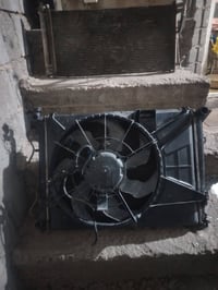 راديتر ماء+ تبريد +مروحه وحاضن السعر 60 الف 07877106060