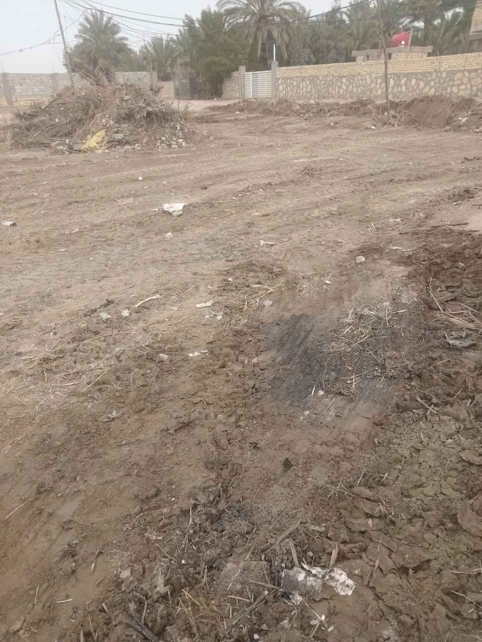 قعطه ارض ديوانيه سنيه مساحه 250 متر  منطقه كاضم ال جاسم تبعد عن شارع 200 متر
سعر( 8
***********
