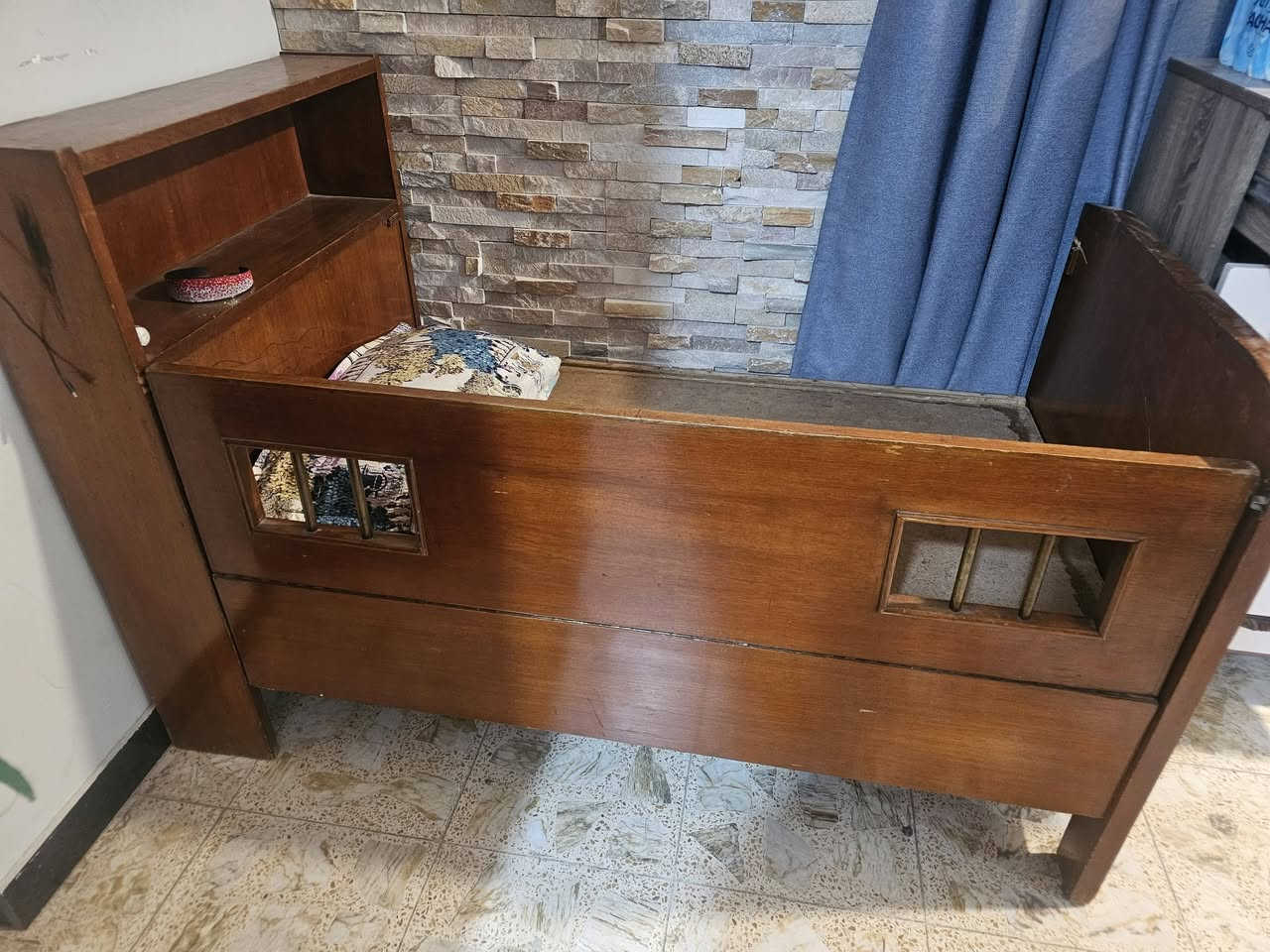 غرفة نوم صاج عراقي للاستفسار ع خاص يوجد توصيل


**إذا كنت صاحب هذا الإعلان وتريد حذفه لأي سبب، رجاءا أرسل رسالة إلى الدعم الفني**