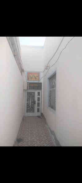 #للرهــــن فقط ب ١٠ مليون .
دار ١٠٠ م النجف الاشرف الكوفه 
شارع المطار القديم خلف اسواق فارس 
غرفه صاله مطبخ حمامات تخاريج إستقبال 
***********
