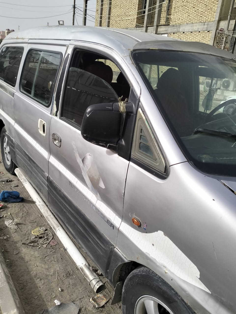 الفين وسبعه كير اكسن محرك بيه تبخير قليل سياره بسمي مصفره السعر ٦٥بيه مجال قليل
هاذا رقمي ***********
