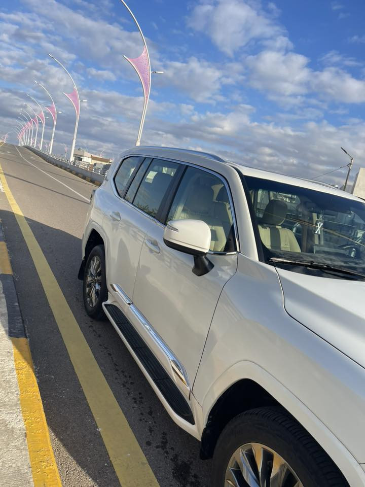 22  ساز ام التطبيق فول مواصفات تنفس طبيعي محرك 4000 بيها قطعات صبغ بدون دواخل وقماره وتكم وشواصي اثر تخريب 
ماشيه ٦٩ الف للمراوس بتاهو ٢٣ او ٢٤ 
 واتساب ***********
