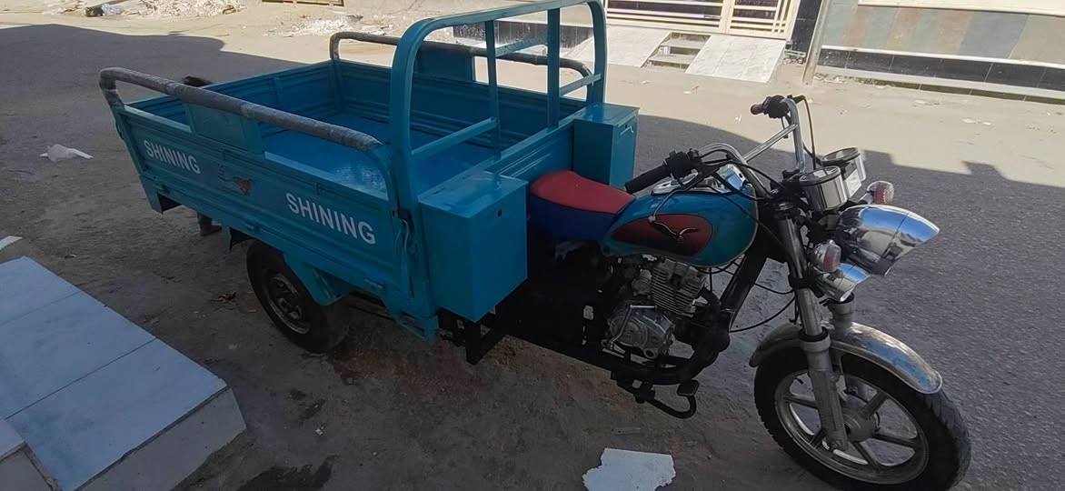 سلام عليكم ستوته جمره 2021 محرك بلادي مامفتوح كهربائيات كلها شغاله نضيفه مكفوله من الحيم البدي مصبوغ لجماليه اوراق اصولي السعر 1650 وبيه مجال قليل مكاني كربلاء للاستفسار ***********
